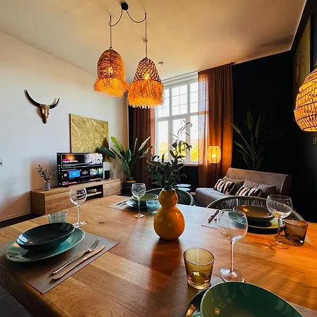 Klassen - Exklusive Altbau - Zentral - Rheinnaehe 科布倫茨