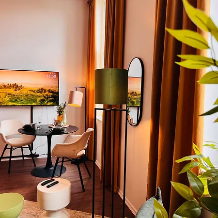 公寓 Klassen - Exklusive Altbau - Zentral - Rheinnaehe 科布倫茨