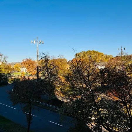 Klassen - Exklusive Altbau - Zentral - Rheinnaehe *