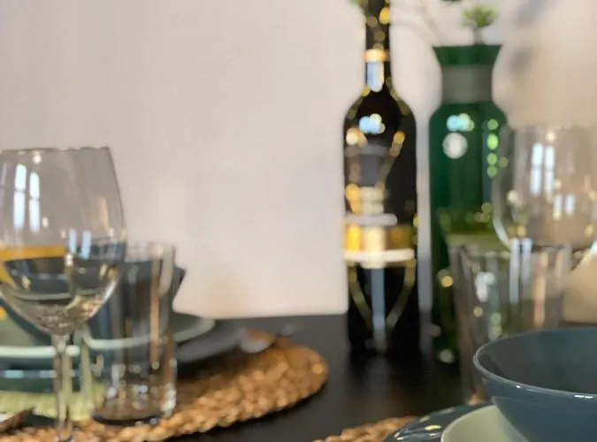 Klassen - Exklusive Altbau - Zentral - Rheinnaehe Appartamento *