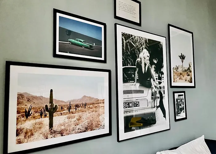 Klassen - Exklusive Altbau - Zentral - Rheinnaehe Appartamento