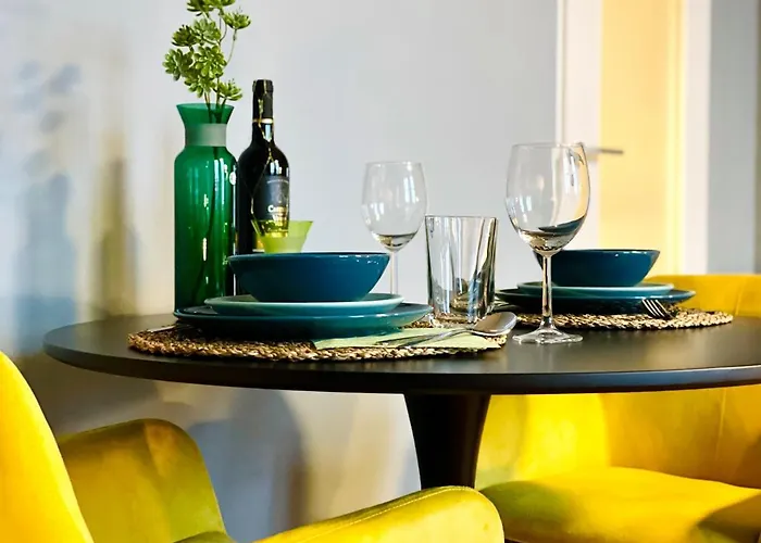 Klassen - Exklusive Altbau - Zentral - Rheinnaehe Apartamento