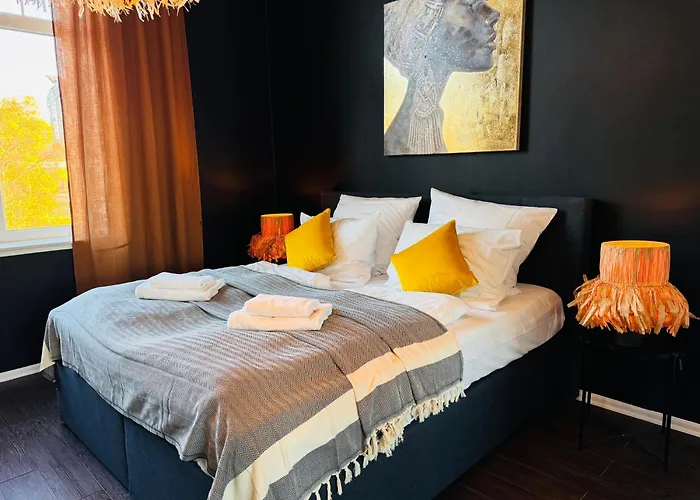 Klassen - Exklusive Altbau - Zentral - Rheinnaehe Appartamento *